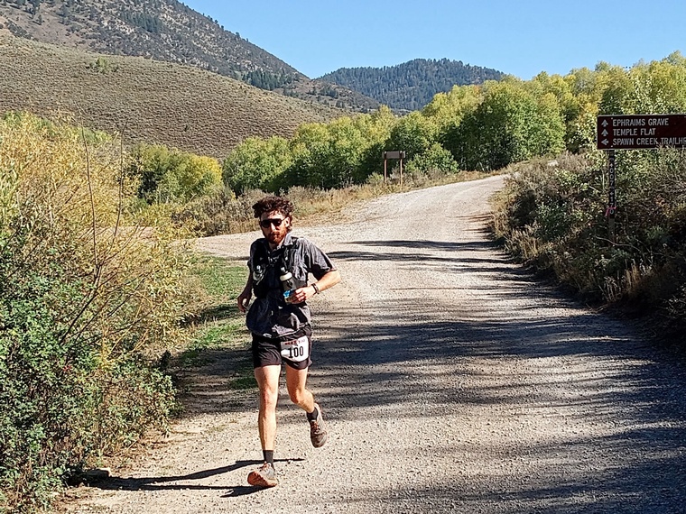 click to enlarge - photo by: Brandon Moore - Crushing it around mile 44-45 ish - Heading towards the Temple Fork aid station.